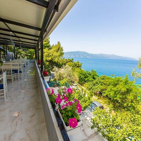 Isi Rooms Vlorë Exterior foto