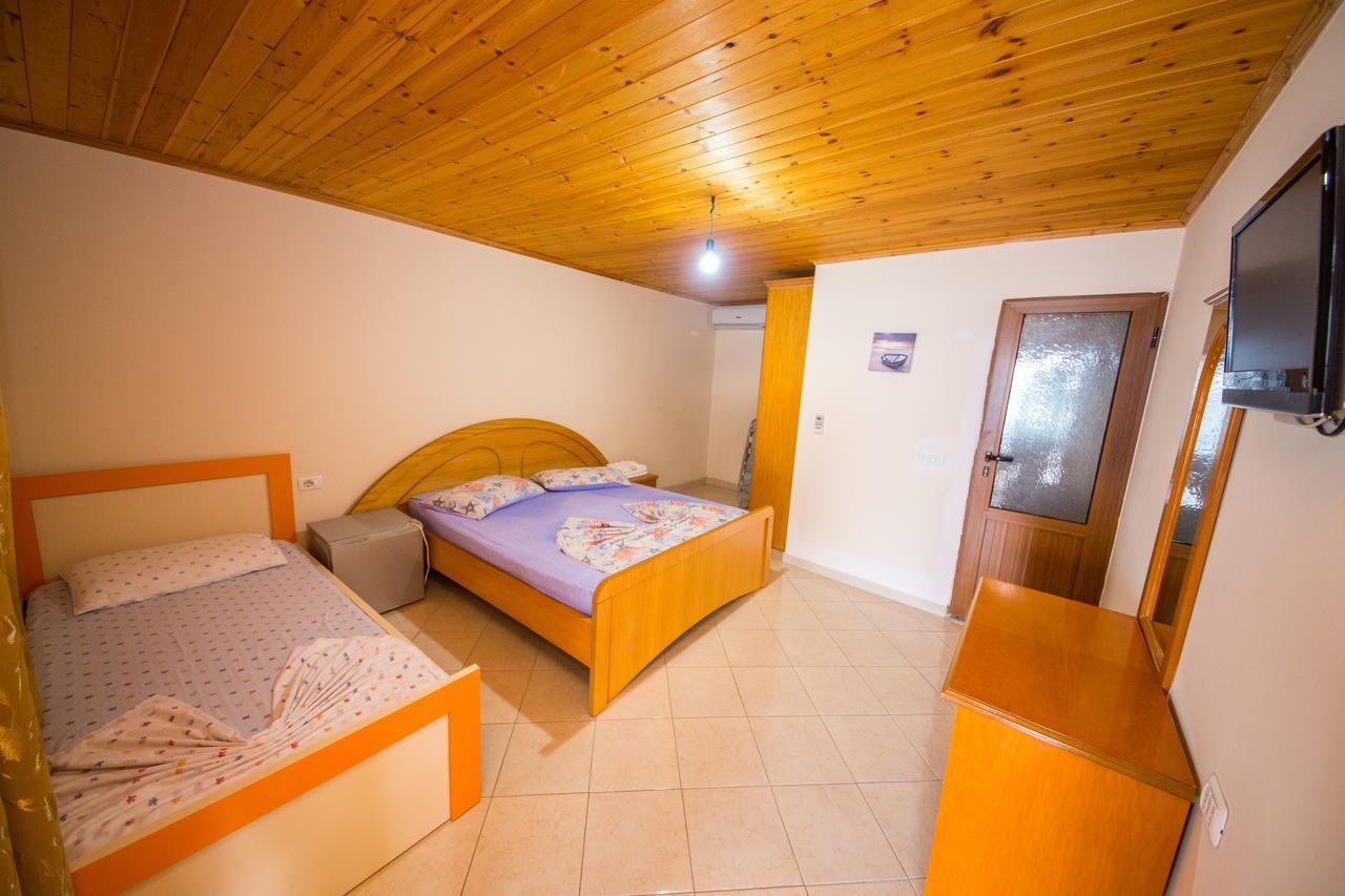 Isi Rooms Vlorë Exterior foto