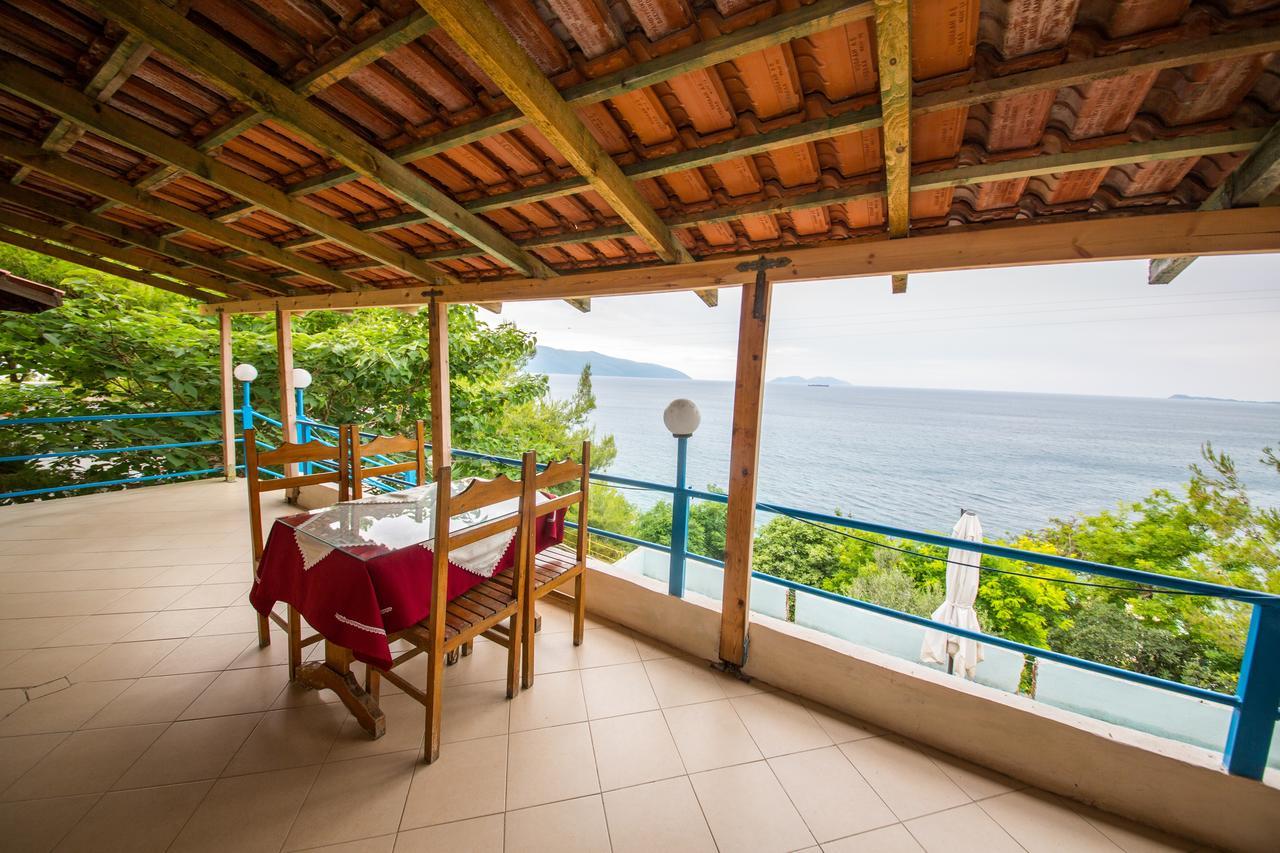 Isi Rooms Vlorë Exterior foto
